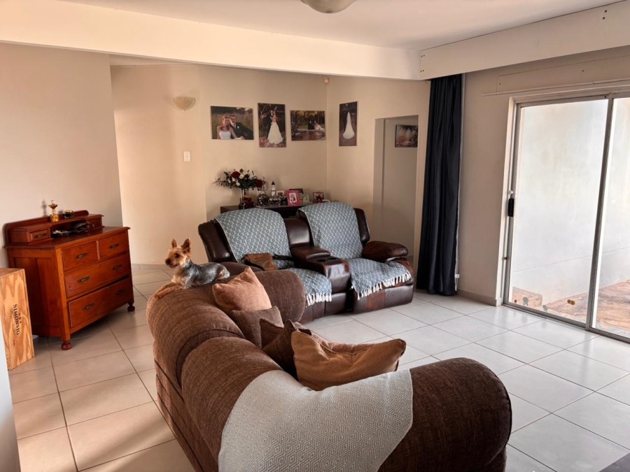 4 Bedroom Property for Sale in Jeffreys Bay Central Eastern Cape